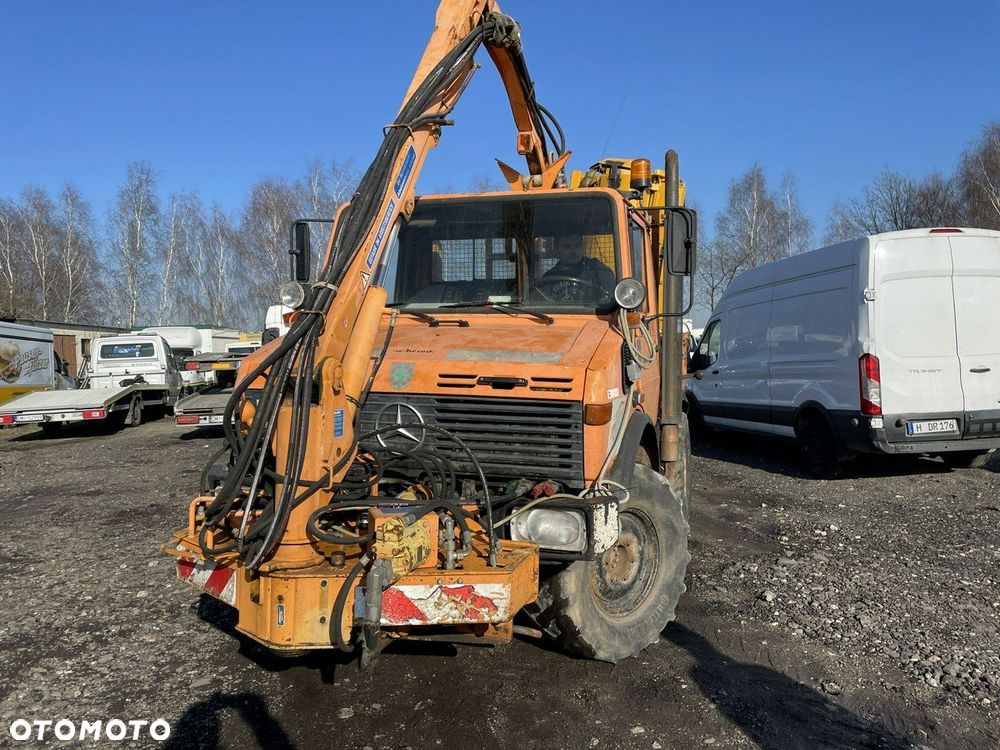 Unimog Unimog 1400 4X4 Kosiarka teleskopowa posypywarka - 29