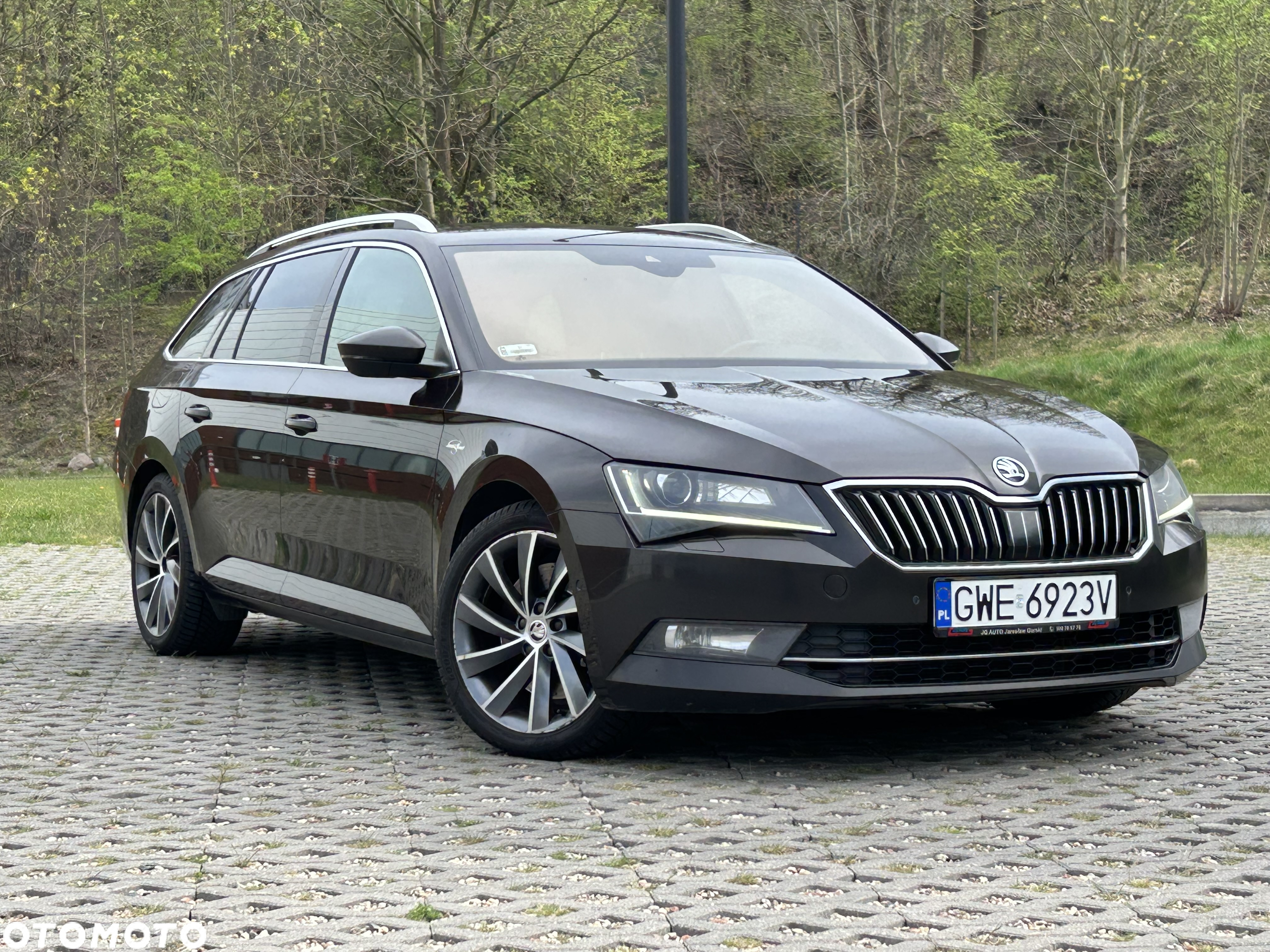 Skoda Superb 2.0 TSI 4x4 L&K DSG - 3