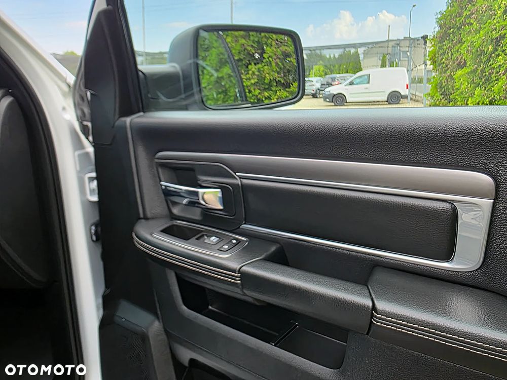 RAM 1500 Crew Cab MB Sport - 24