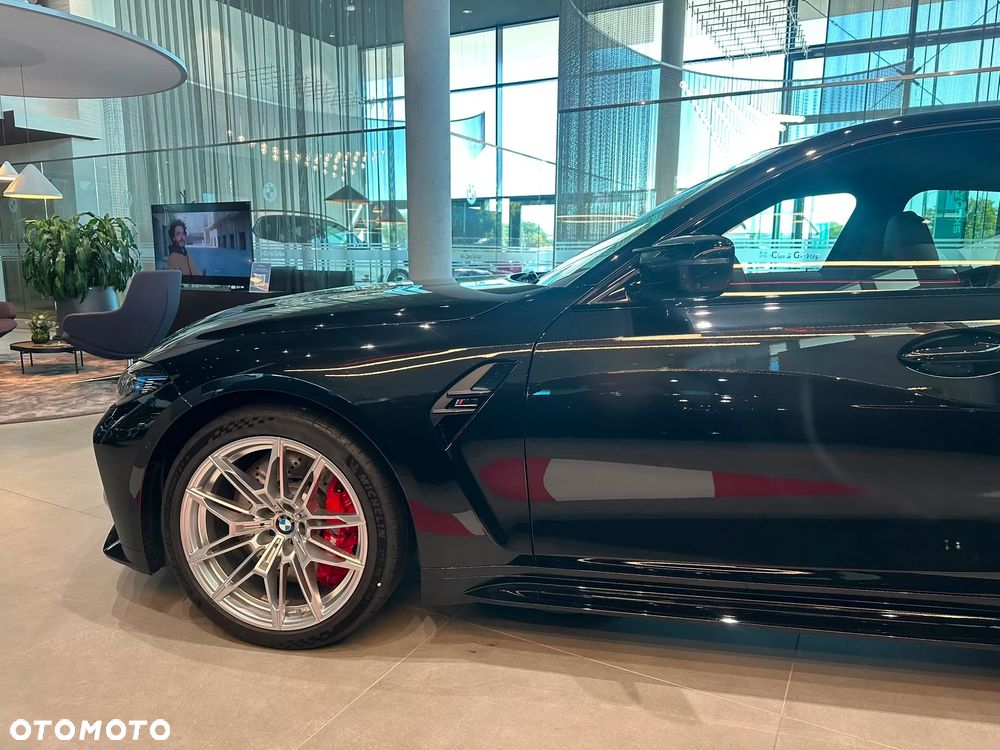 BMW M3 Competition M xDrive - 4