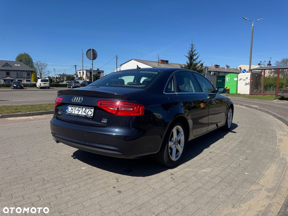 Audi A4 Limousine 2.0 TDI ultra - 19