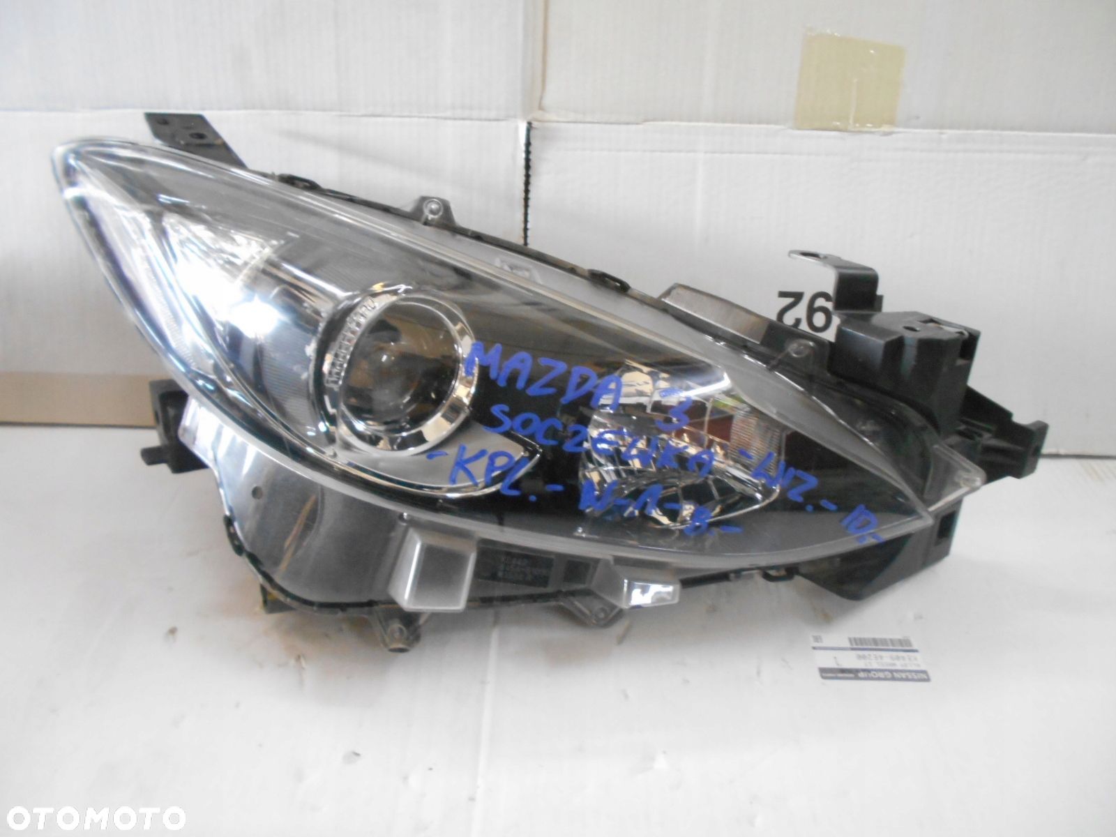 REFLEKTOR PRAWY SOCZEWKA LED LAMPA MAZDA 3 EUROPA - 1