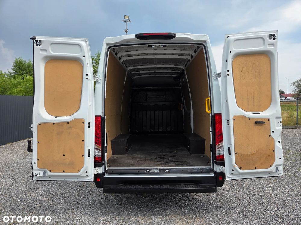 Iveco Daily - 8