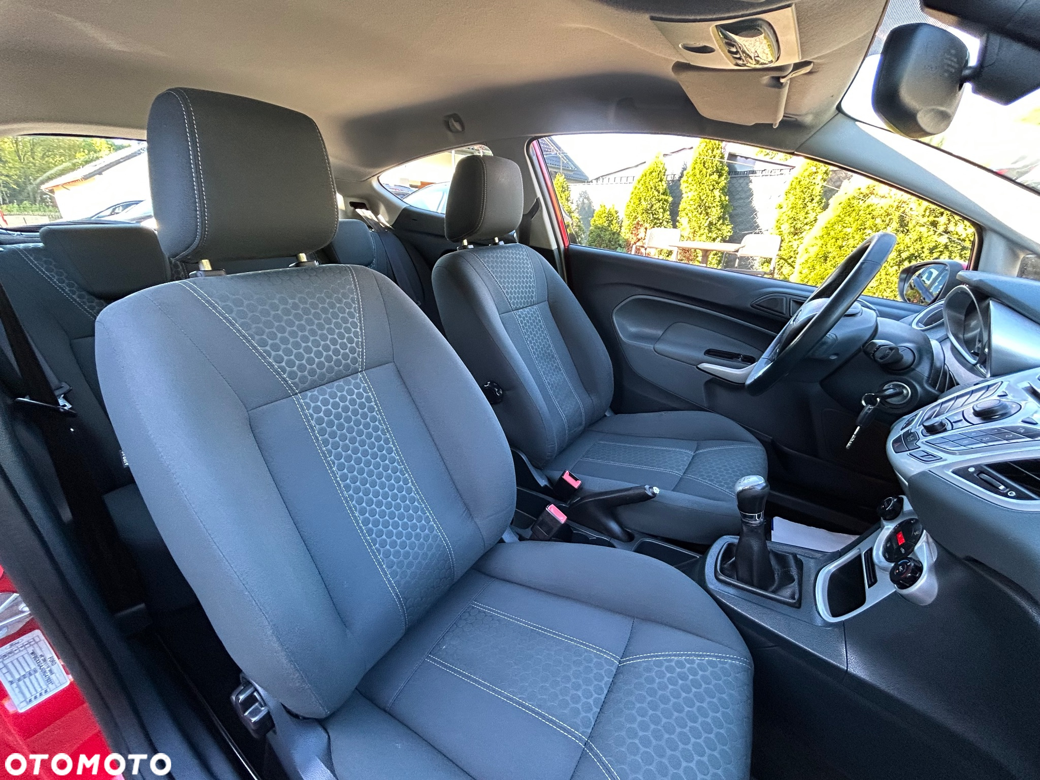 Ford Fiesta 1.6 Titanium - 21