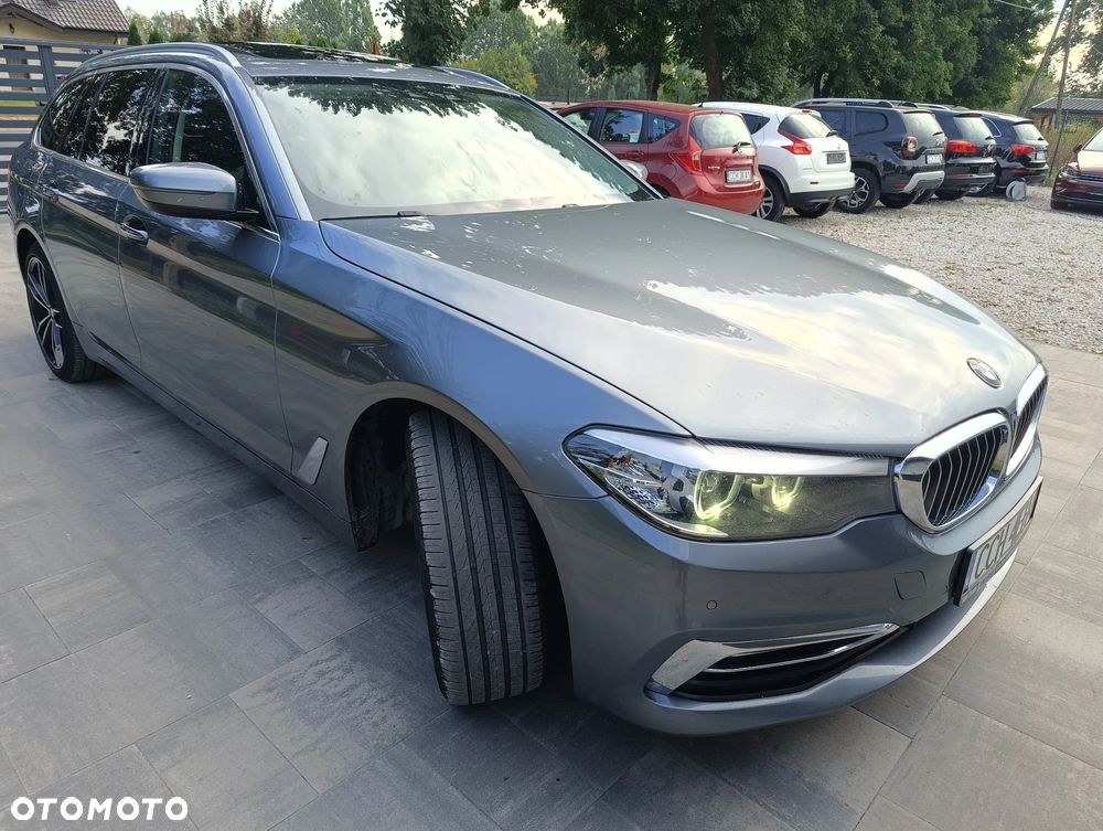 BMW Seria 5 525d Touring Luxury Line - 20