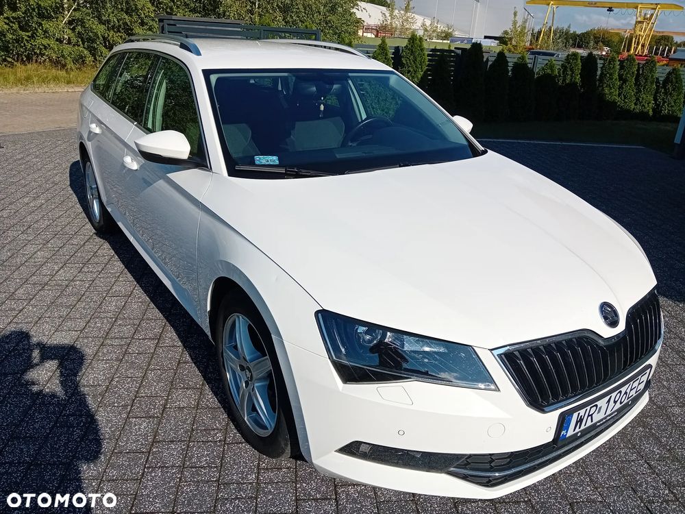Skoda Superb 2.0 TDI Ambition - 20