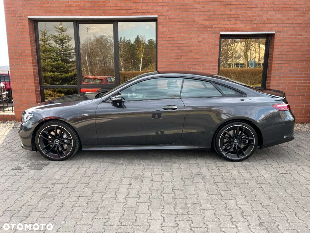 Mercedes-Benz Klasa E AMG 53 4-Matic+ 9G-TRONIC - 35