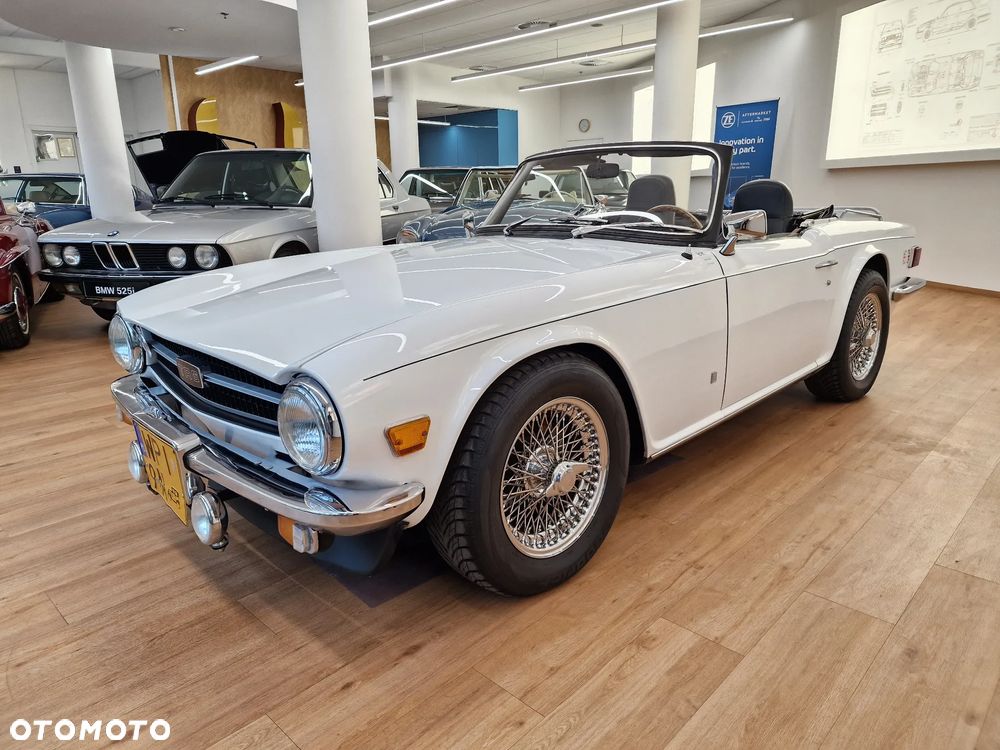 Triumph TR6 - 6