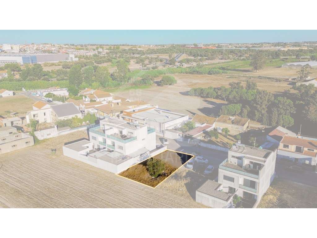 Lote Urbano com Projeto-Tipo para Moradia | Lançada -Montijo - Grande imagem: 3/9