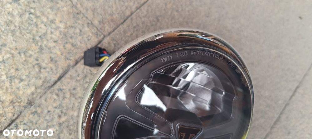 Triumph bonneville speedmaster 1200 Lampa przód Reflektor - 4