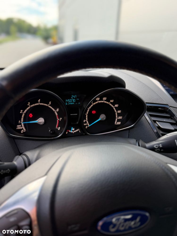 Ford Fiesta 1.0 EcoBoost S&S TITANIUM - 9