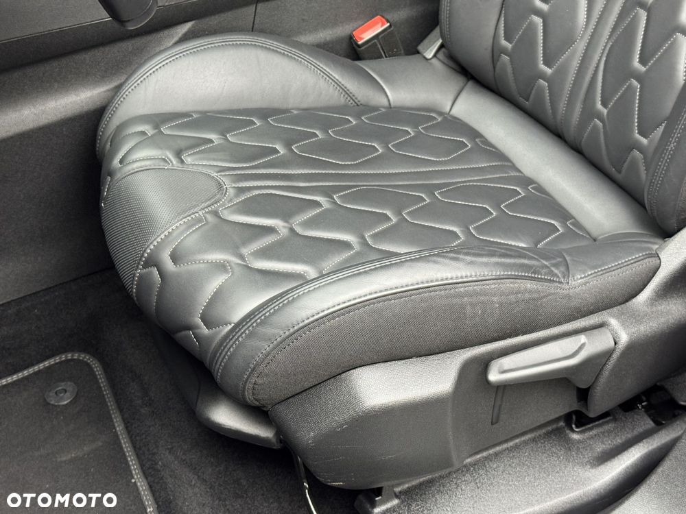 Peugeot 5008 1.2 PureTech Allure Pack S&S EAT8 - 13
