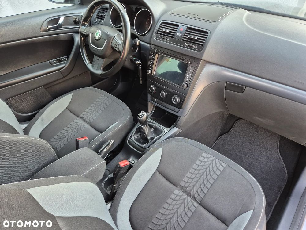Skoda Yeti 1.2 TSI Adventure - 24