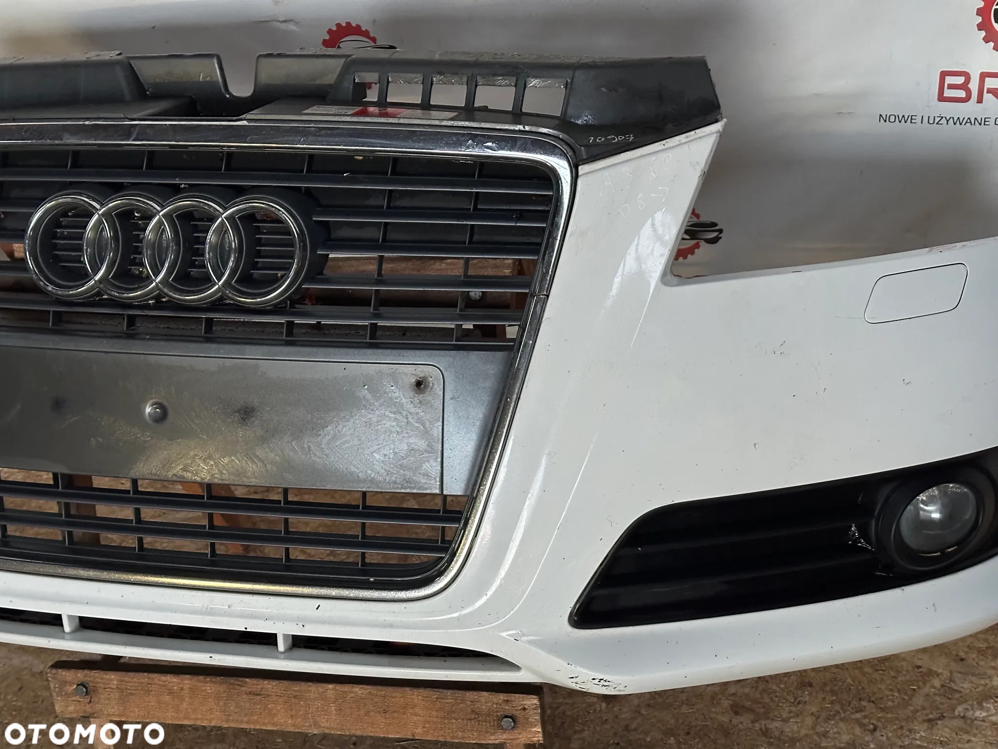 ZDERZAK PRZEDNI AUDI A3 08-12 8P  LY9C - 4