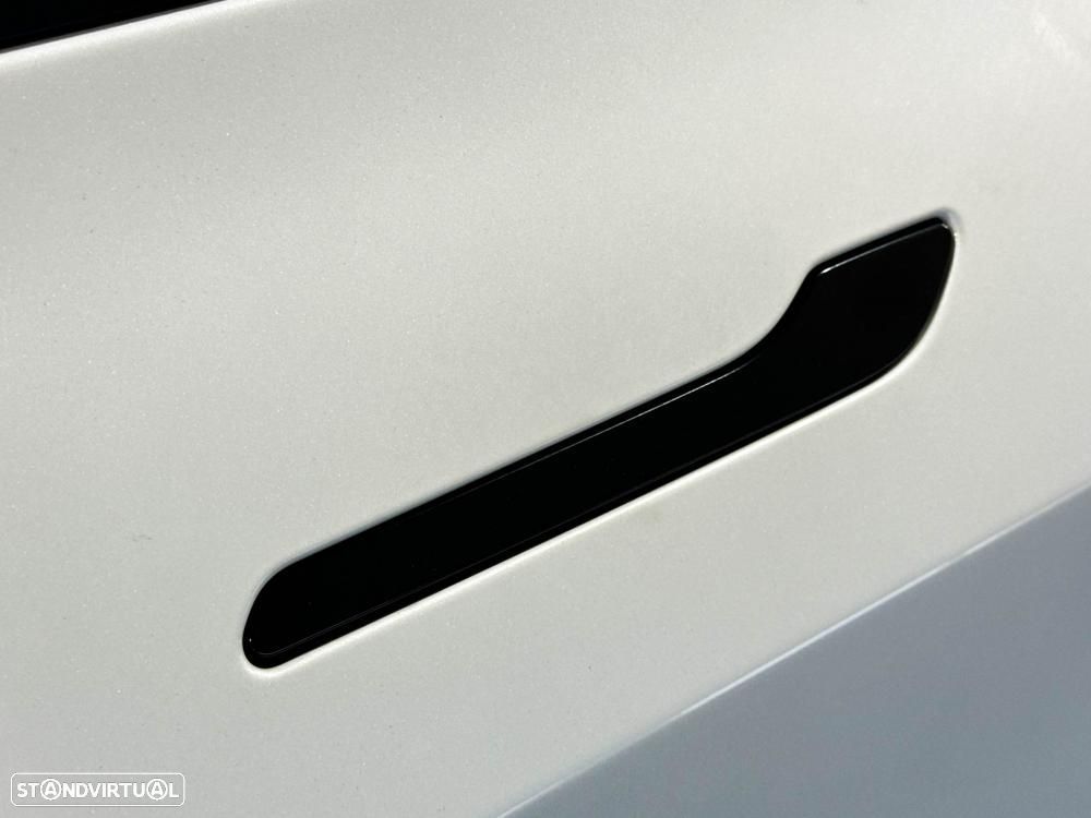 Tesla Model 3 Performance Dual Motor AWD - 19