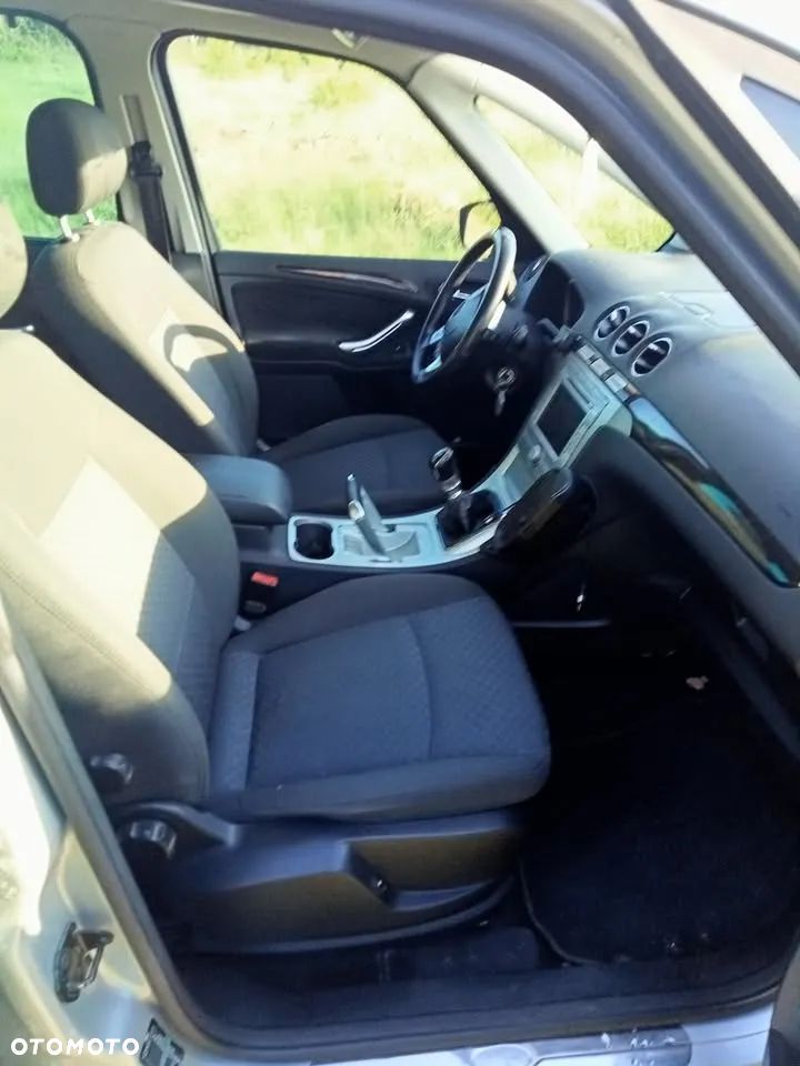 Ford Galaxy 2.0 TDCi Ghia - 6