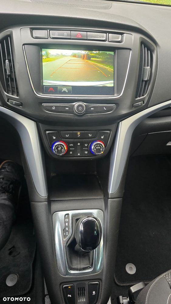 Opel Zafira - 14