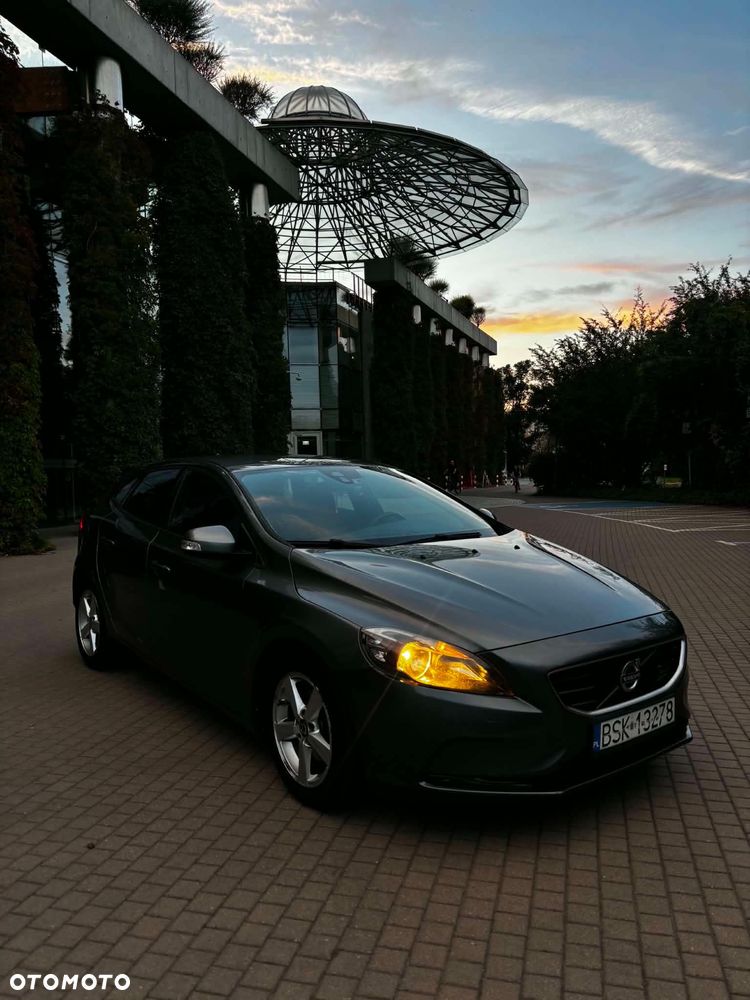 Volvo V40 D2 Momentum - 7