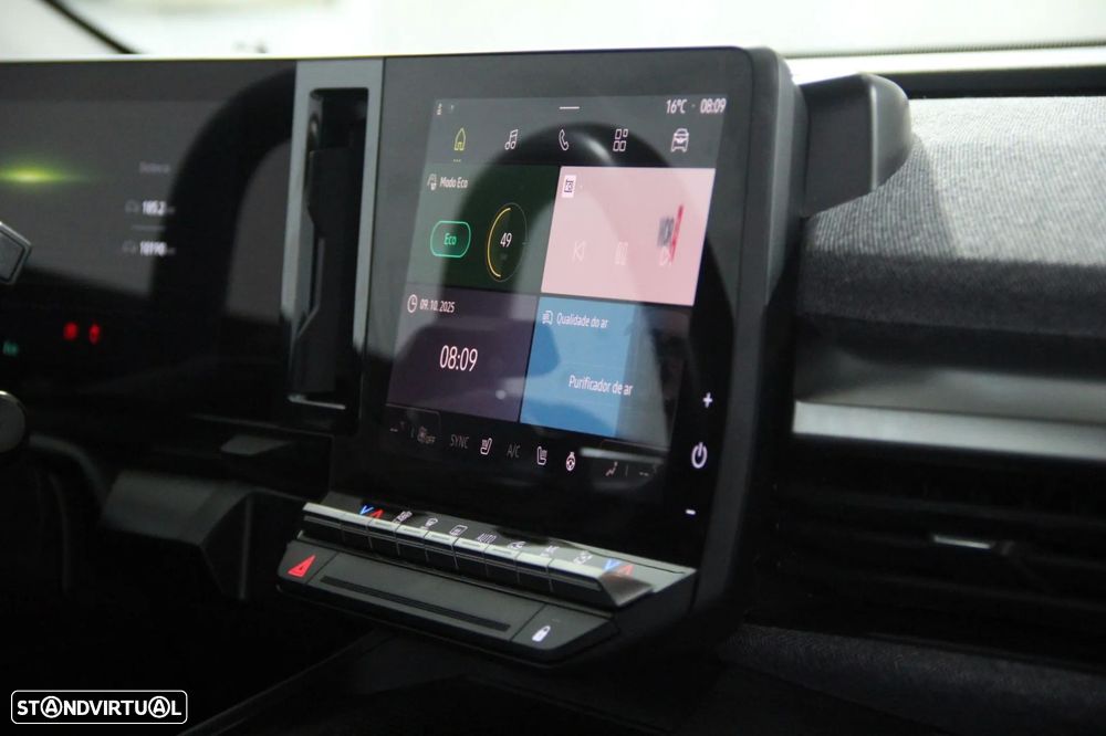 Renault Mégane E-Tech - 10