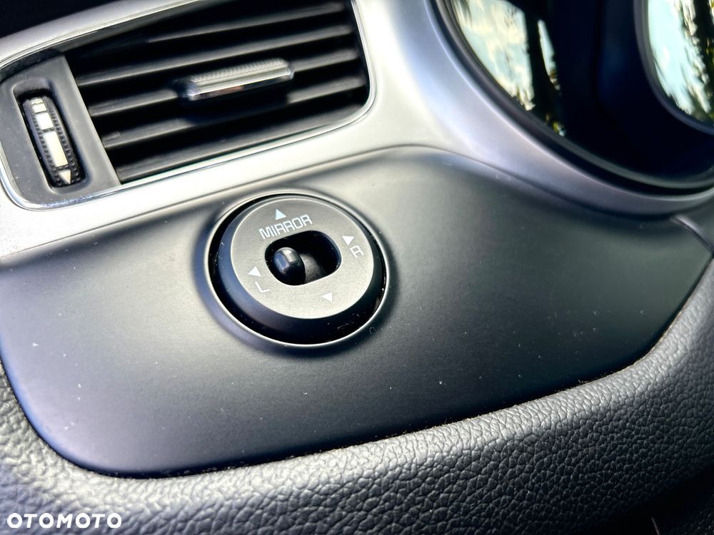 Kia Ceed - 16