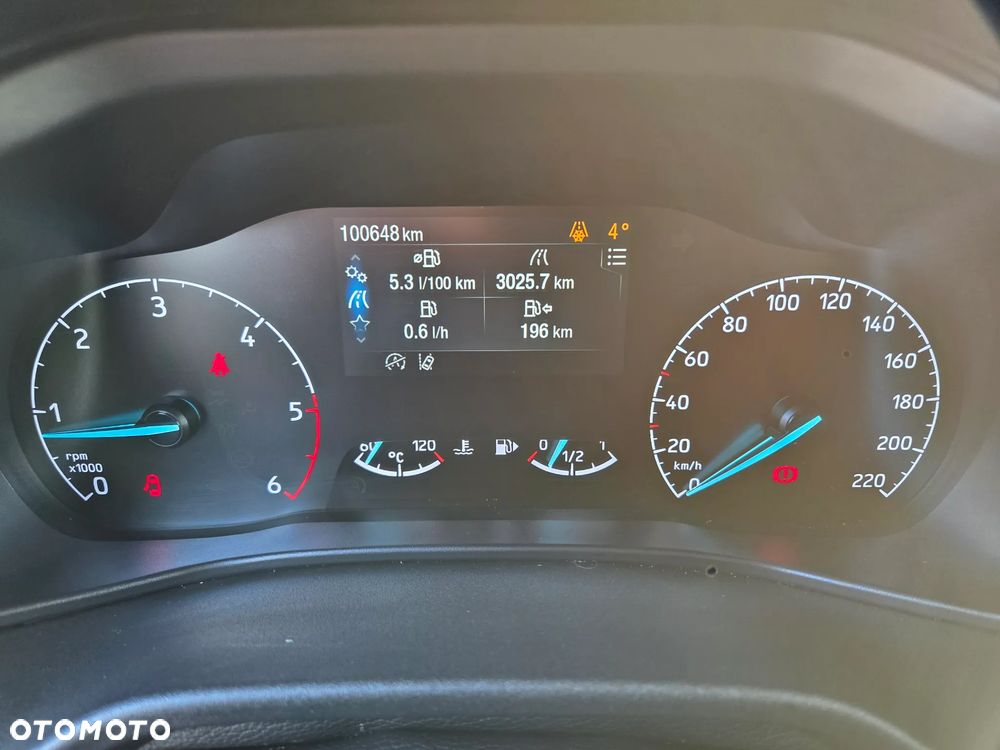 Ford Transit Connect - 13