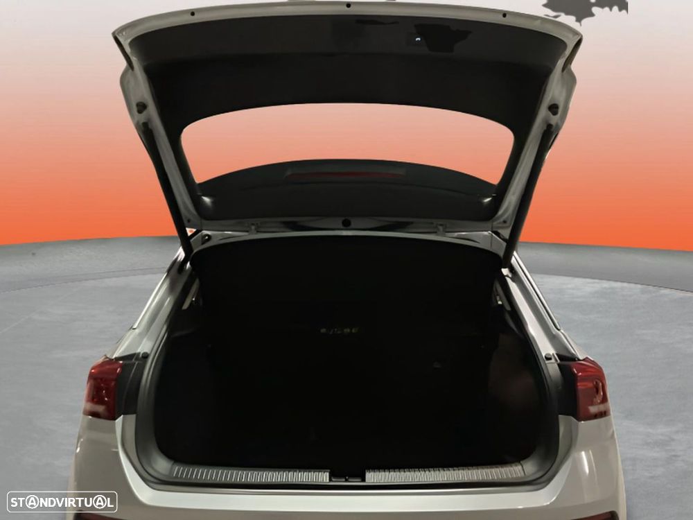 VW T-Roc 1.0 TSI - 18