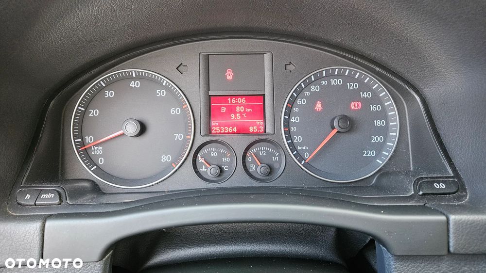 Volkswagen Golf Plus - 12