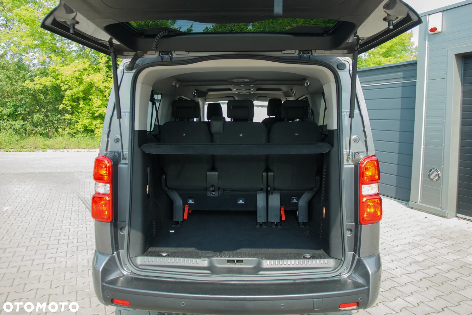 Toyota ProAce 2.0 D-4D Medium 2,7t Active (bryg.) - 28