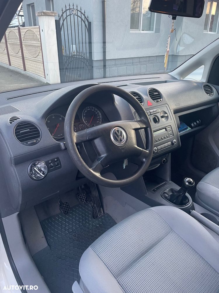 Volkswagen Caddy - 5