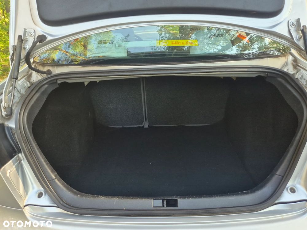 Seat Cordoba 1.4 16V Cool - 17