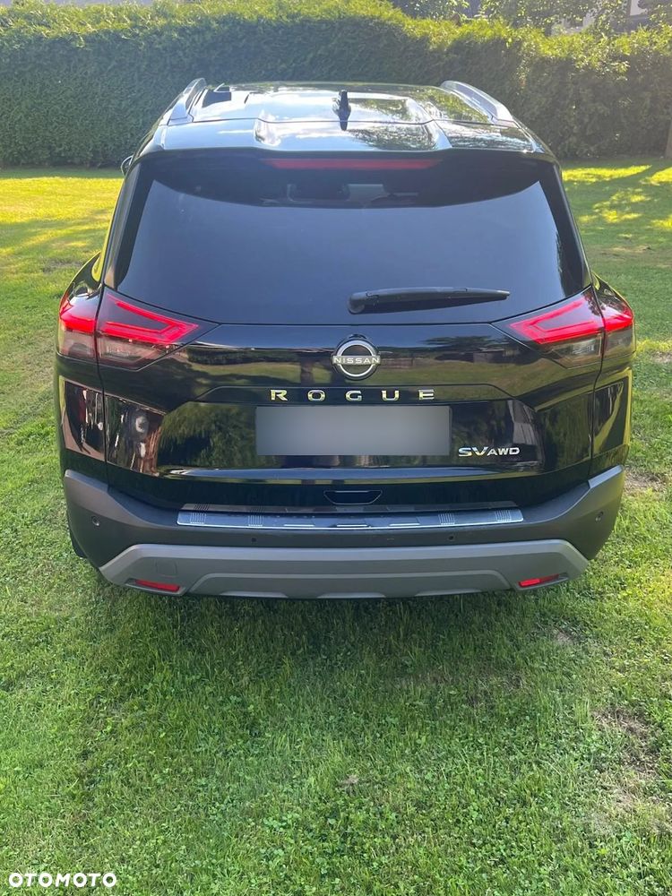Nissan Rogue - 5
