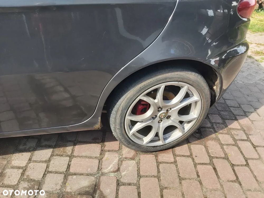Alfa Romeo 147 1.9 JTD 16V Progress - 8