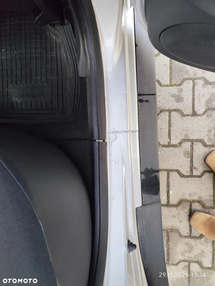 Dacia Duster 1.6 - 11