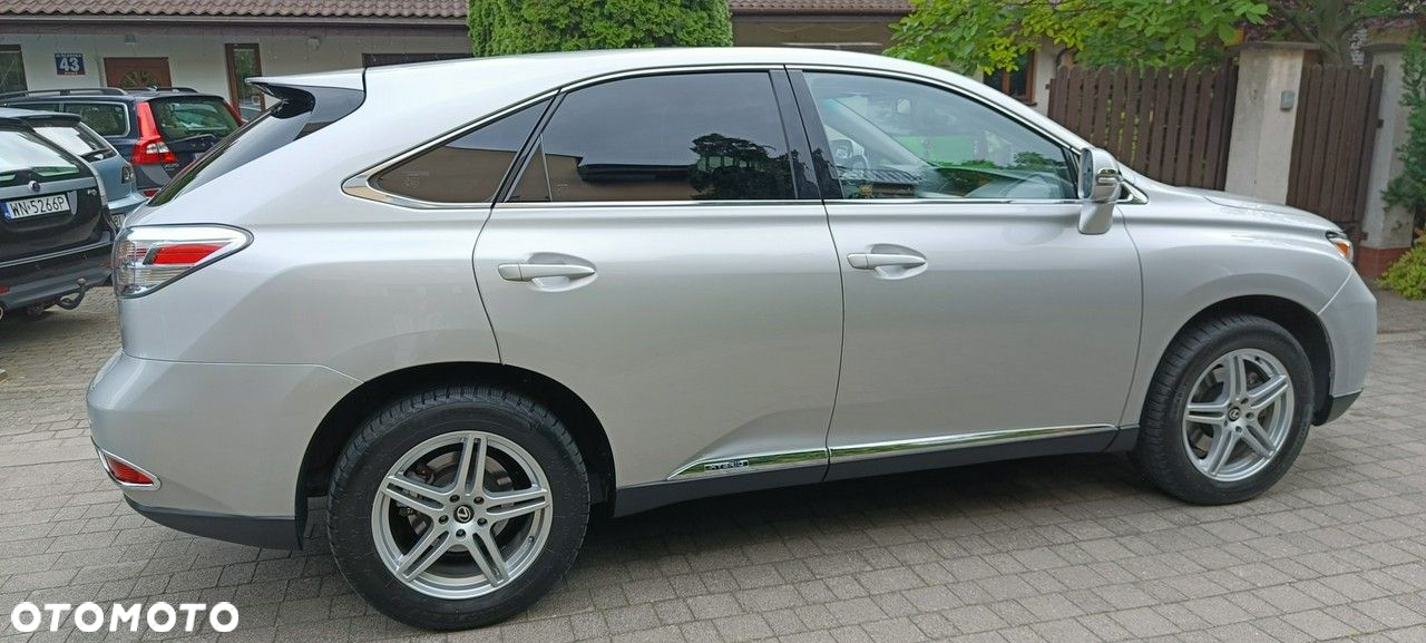 Lexus RX - 10