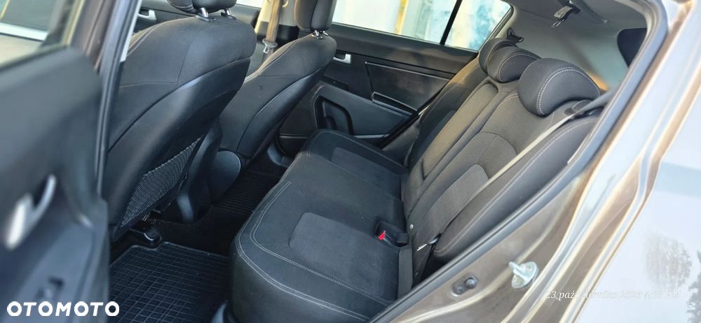 Kia Sportage - 16