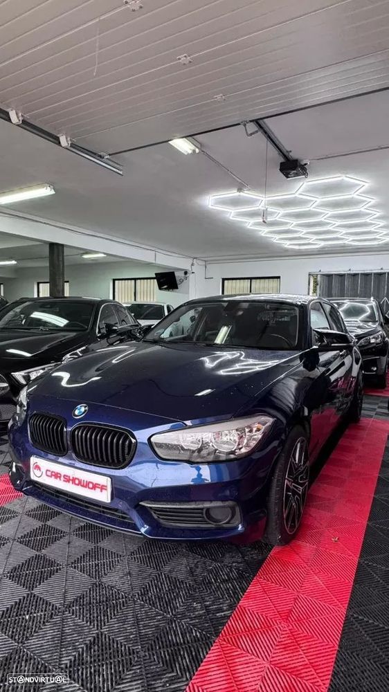 BMW 116 d Line Luxury Auto - 2