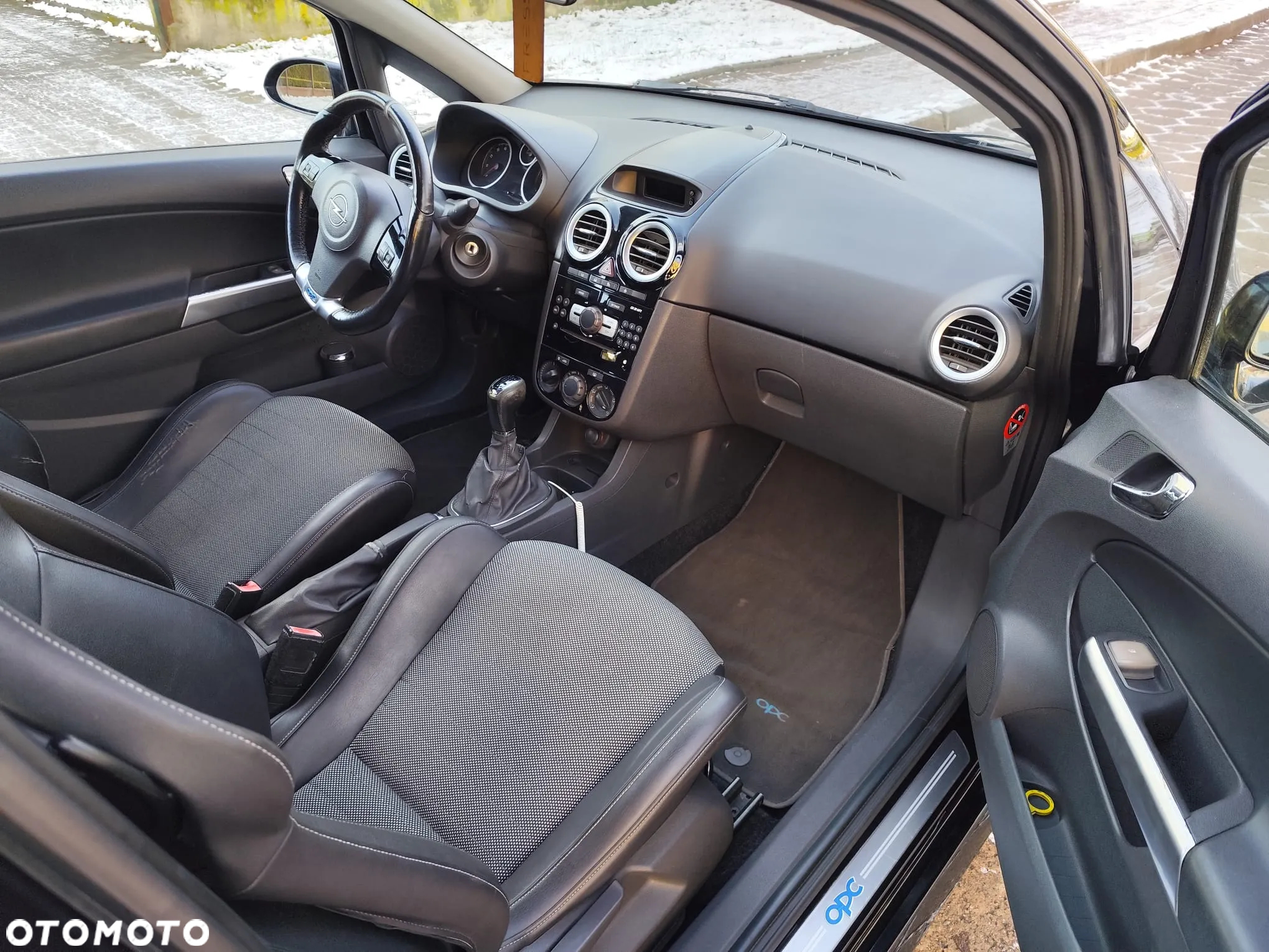 Opel Corsa 1.6 T OPC - 7