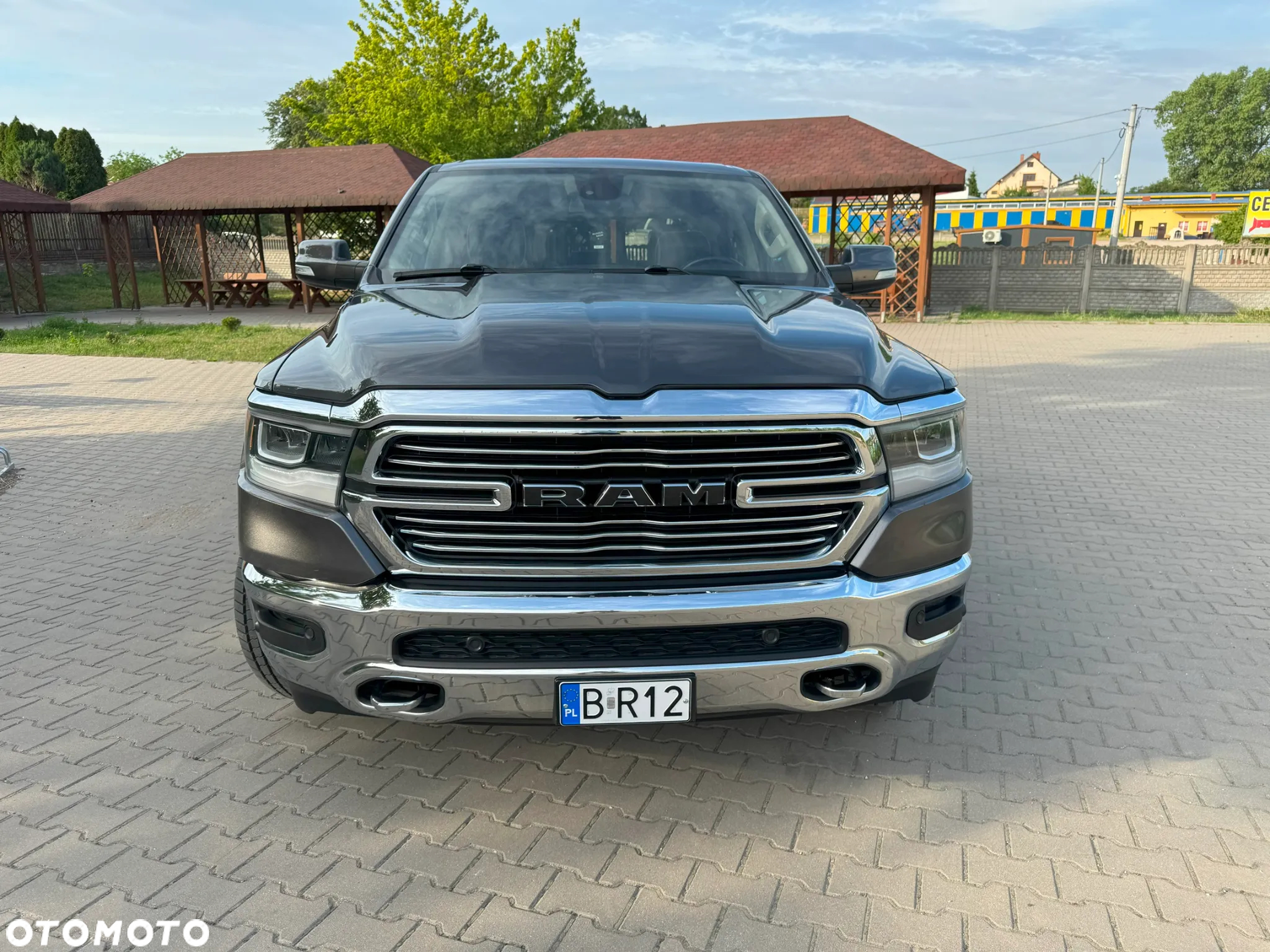 RAM 1500 - 8
