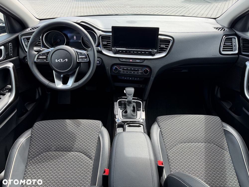 Kia Ceed 1.5 T-GDI Tribute DCT - 5