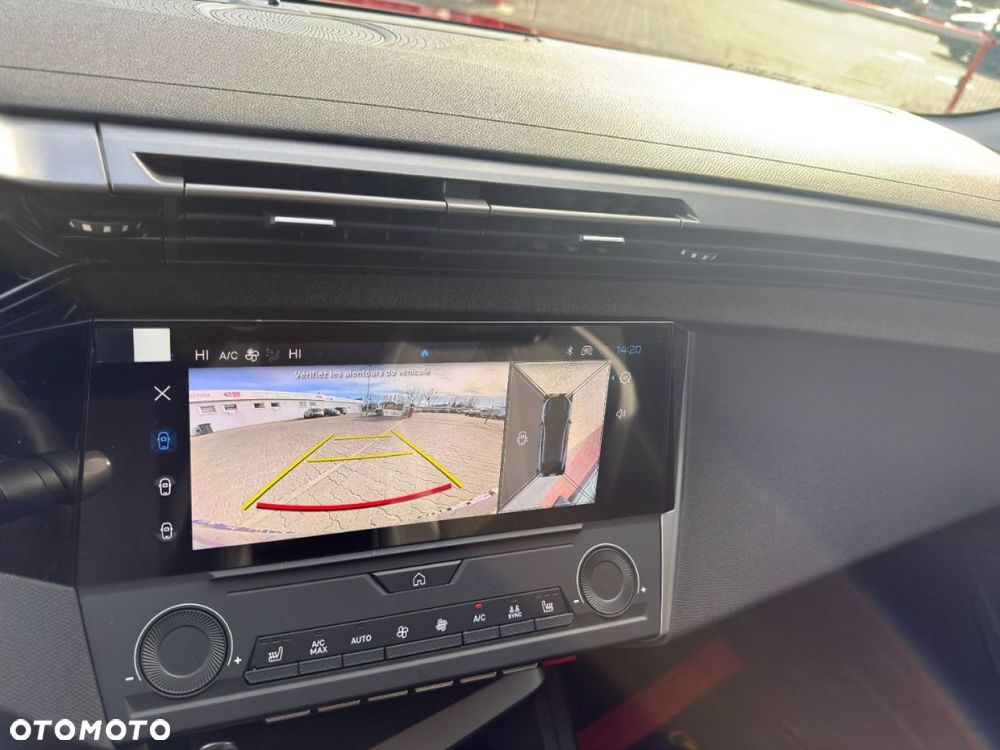 Peugeot 408 - 16