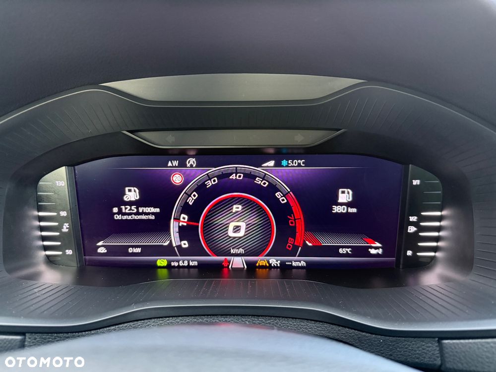 Skoda Karoq 1.5 TSI ACT 4x2 Sportline DSG - 28