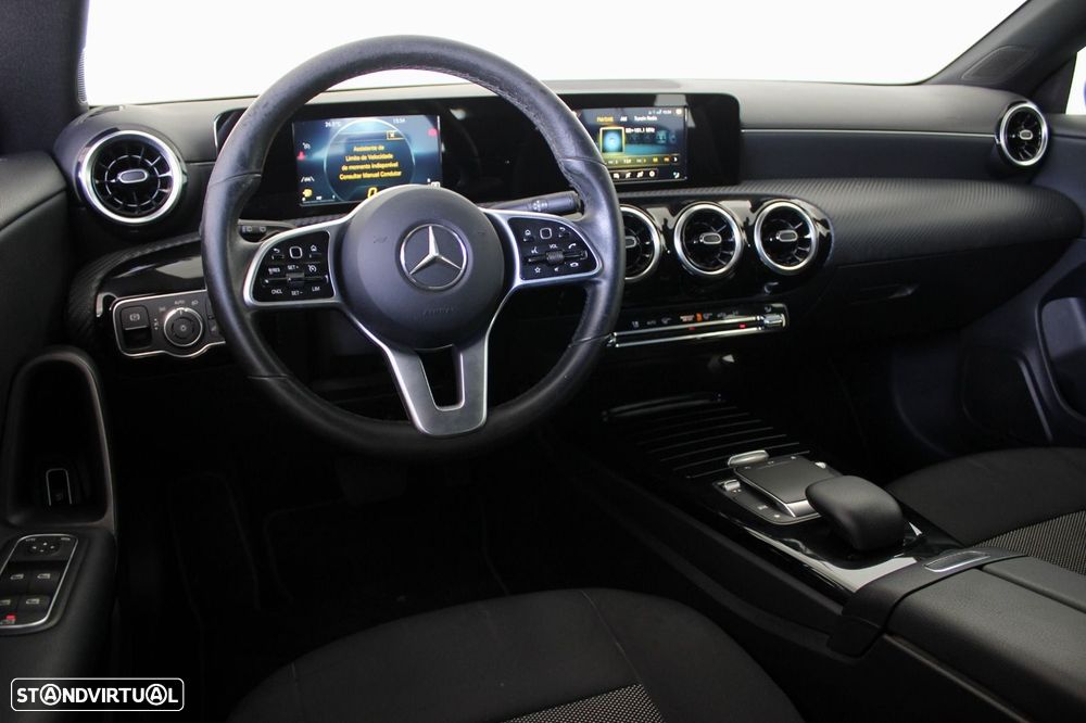 Mercedes-Benz CLA 180 d Shooting Brake Business Solutions Aut. - 21