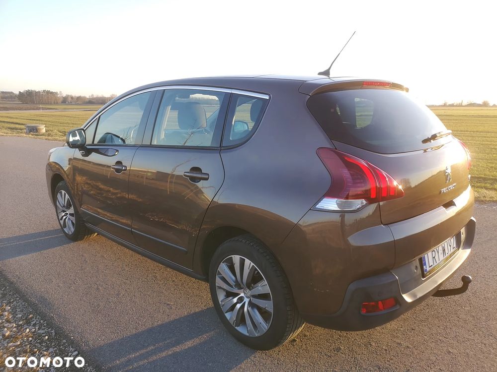 Peugeot 3008 120 VTi Premium - 33