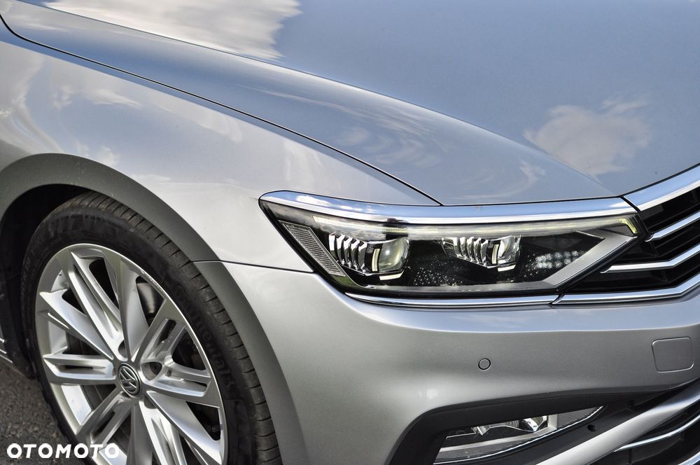 Volkswagen Passat 2.0 TDI EVO Elegance DSG - 11