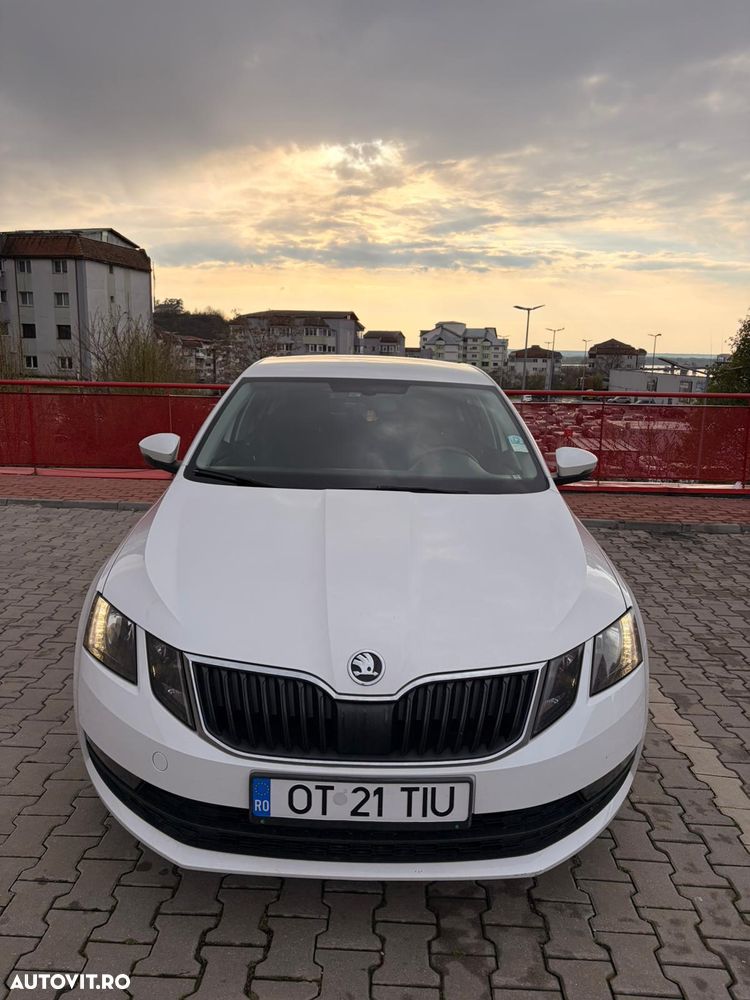 Skoda Octavia 1.5 TSI Ambition - 3