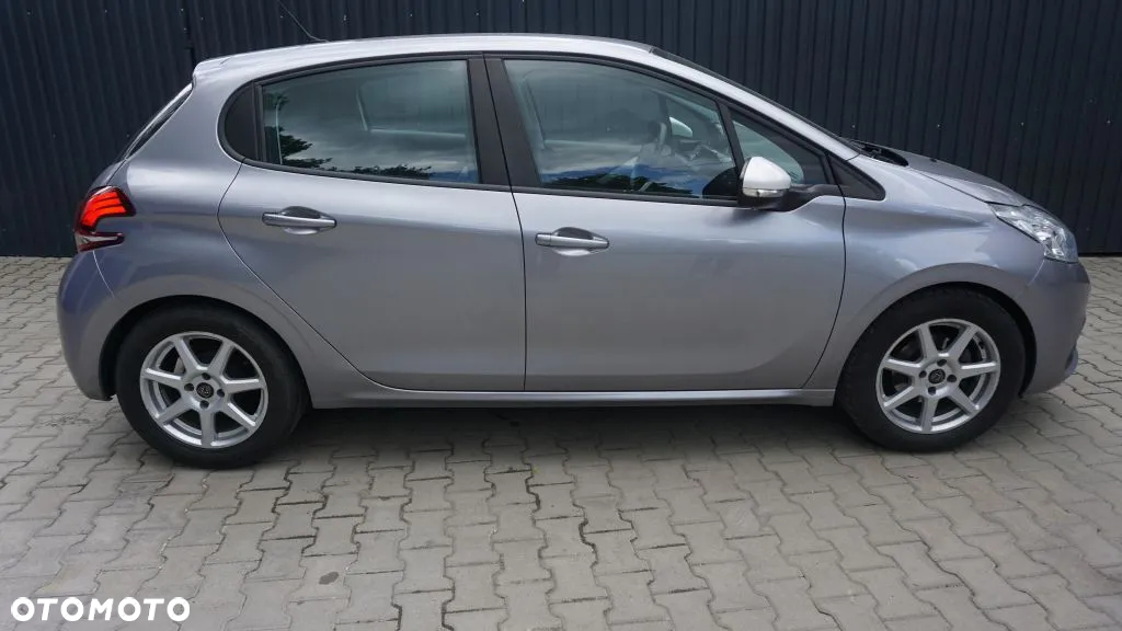 Peugeot 208 PureTech 68 Active - 4