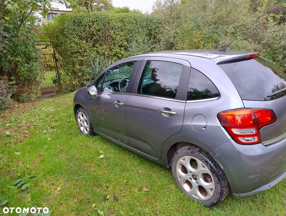 Citroën C3 VTi 120 Automatik Exclusive - 2
