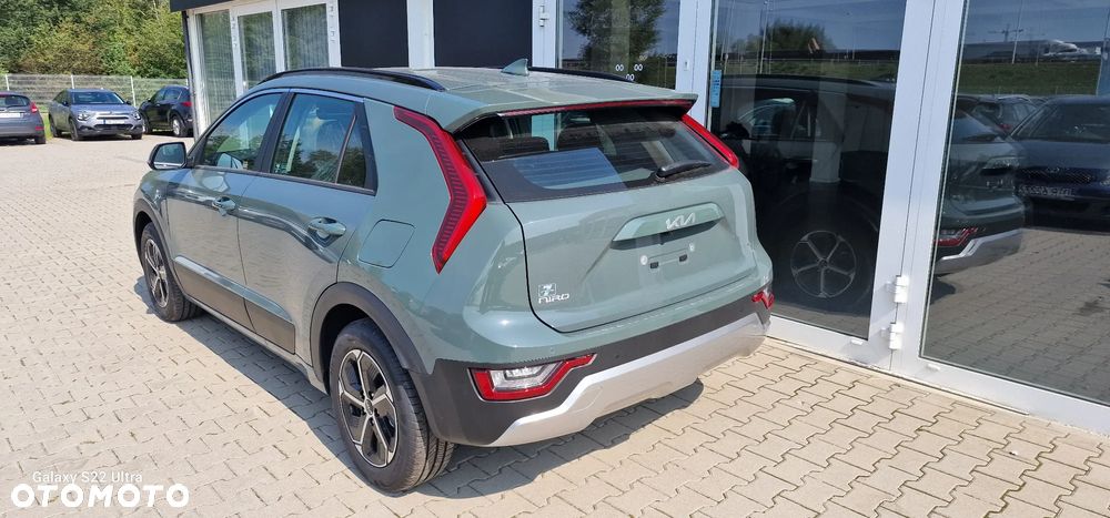 Kia Niro 1.6 GDI Hybrid M - 2