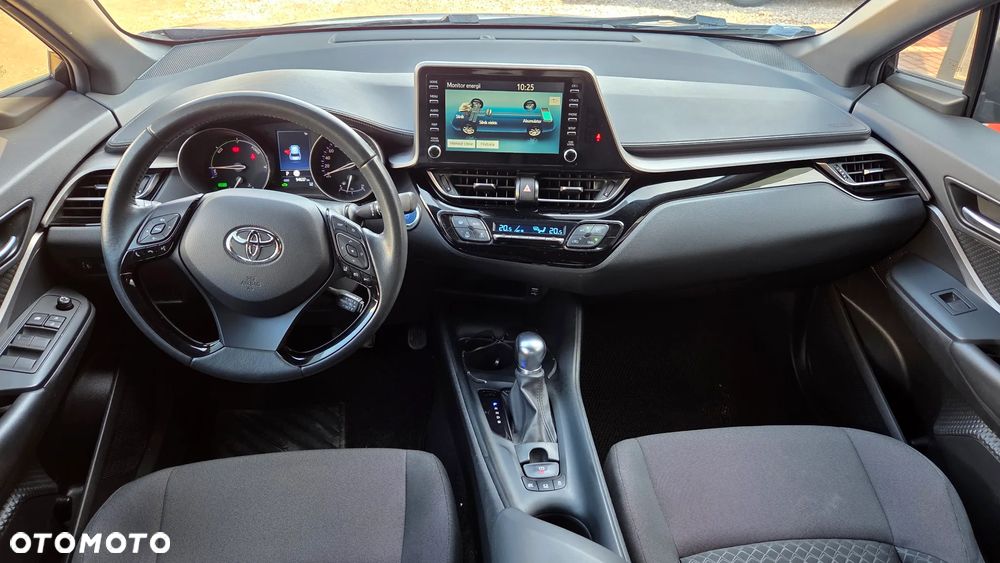 Toyota C-HR Business-Edition - 15