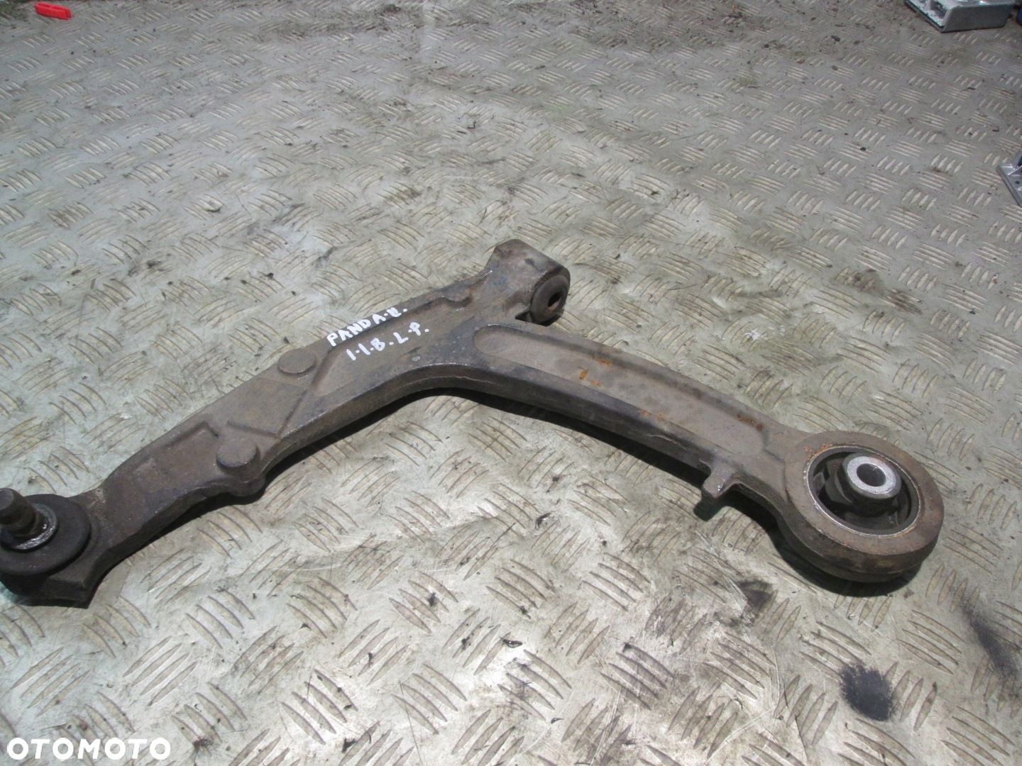 WAHACZ LEWY PRZÓD PRZEDNI FIAT PANDA II - 1